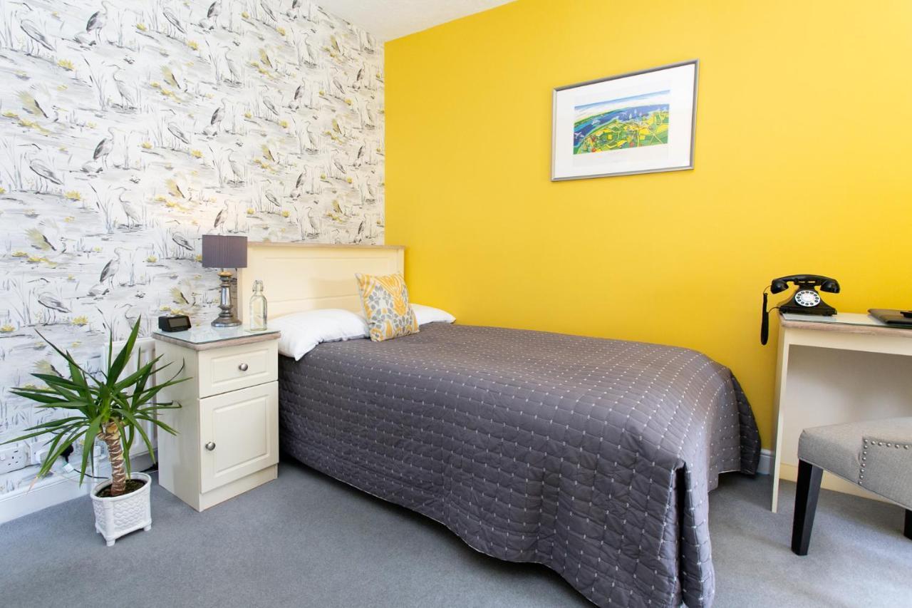 Shelleven Guest House บังกอร์ ภายนอก รูปภาพ
