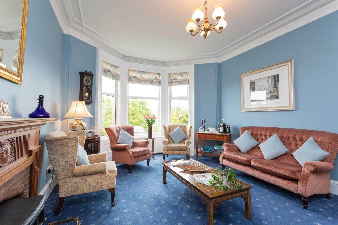 Shelleven Guest House บังกอร์ ภายนอก รูปภาพ