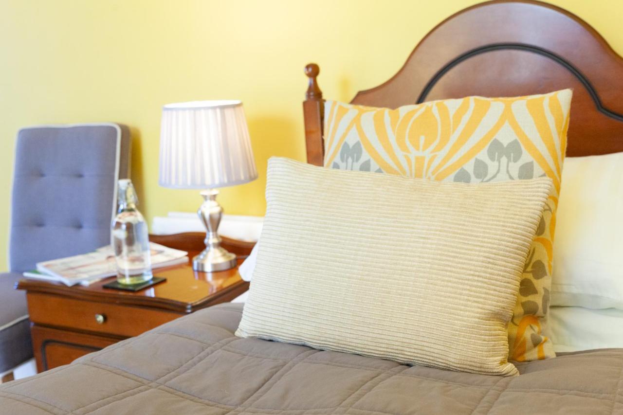 Shelleven Guest House บังกอร์ ภายนอก รูปภาพ